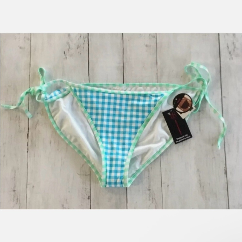 🌷 NWT No Boundaries Gingham Bikini Bottoms  🌷